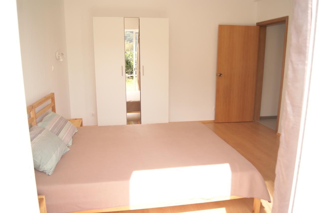 Apartamentos Praia Do Almoxarife Horta  Exterior photo